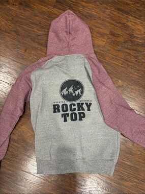Rocky Top WI Bar Hoodie Gray & Maroon